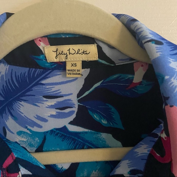 Flamingo sheer blouse - Picture 4 of 4